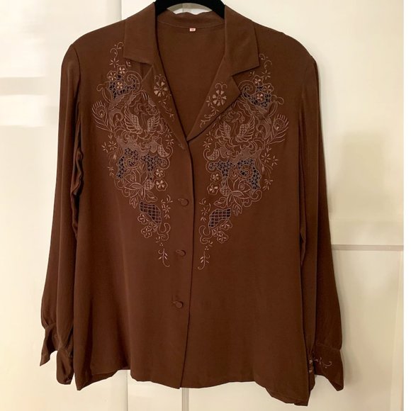 Vintage Italian Silk Shirt w/ Beautiful Embroidery - Picture 1 of 5